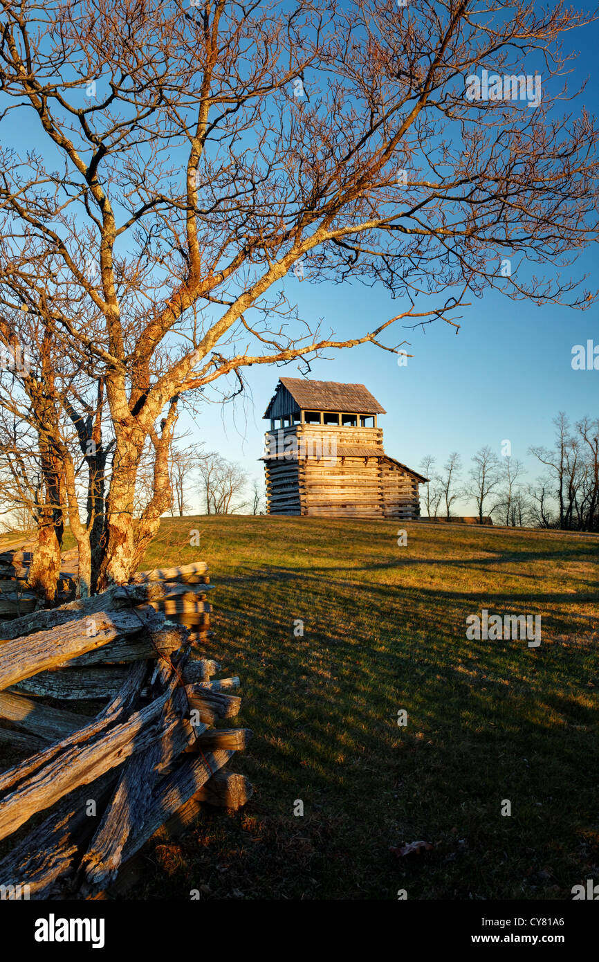 Groundhog Mountain Lookout Tower and split-rail fence, Blue Ridge Parkway, Virginia, USA Stock Photo