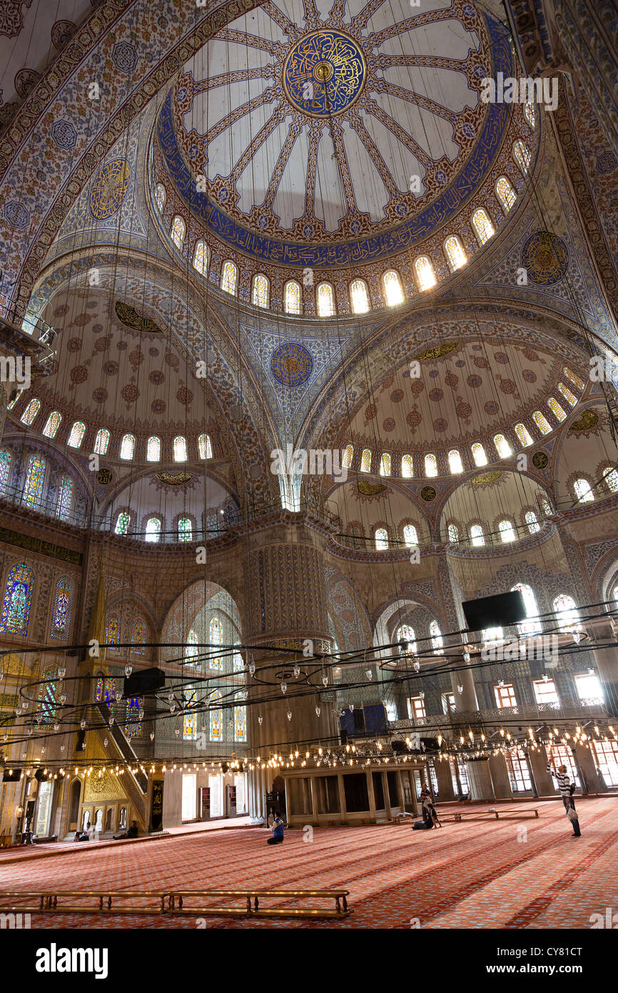 Sultan Ahmed Mosque also called The Blue Mosque in Istanbul, Turkey ...