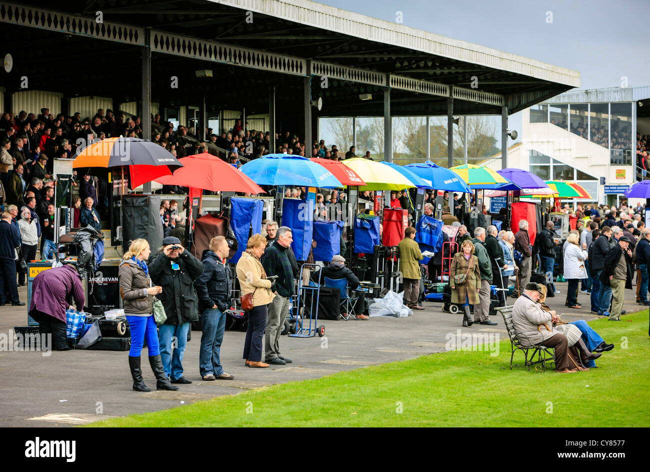 People betting at the Wincanton Racecourse in Somerset Stock Photo