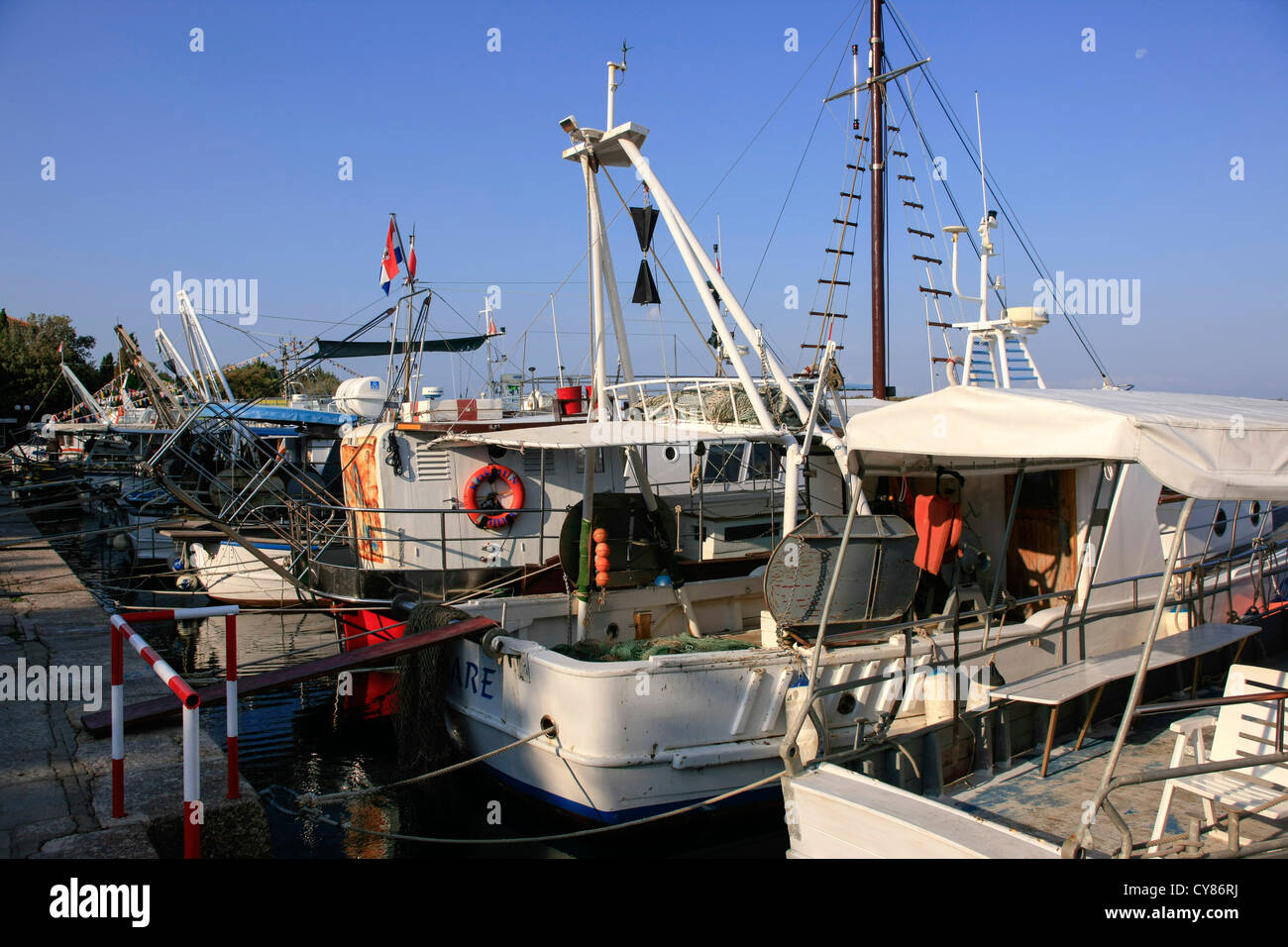 Brod punat goli otok
