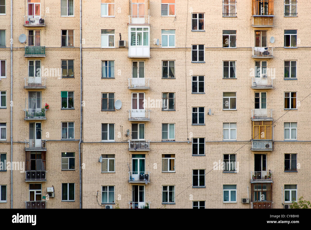 Moscow apartment block near the city centre, Moscow, Russian Federation Stock Photo