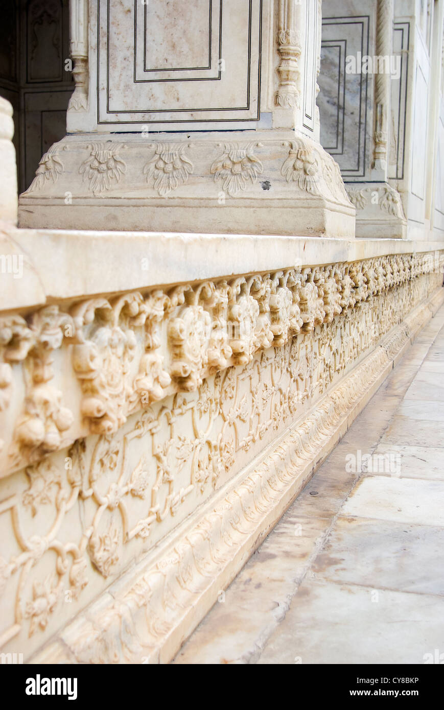 Detail of the marble exterior of the Khas Mahal in Agra Fort,  Uttar Pradesh, India Stock Photo