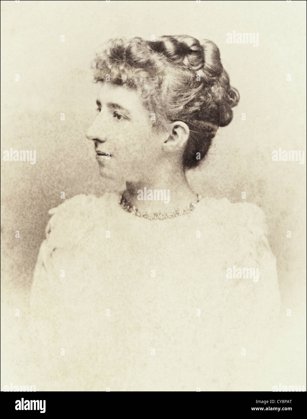 Victorian Hairstyle High Resolution Stock Photography And Images Alamy Victorian Hairstyle High Resolution Stock Photography And Images Alamy