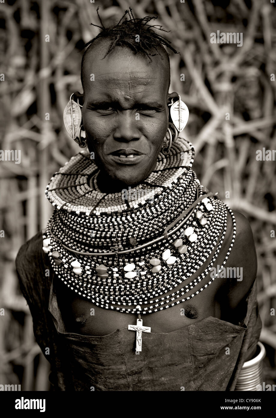 Tribu afrique hi-res stock photography and images - Alamy