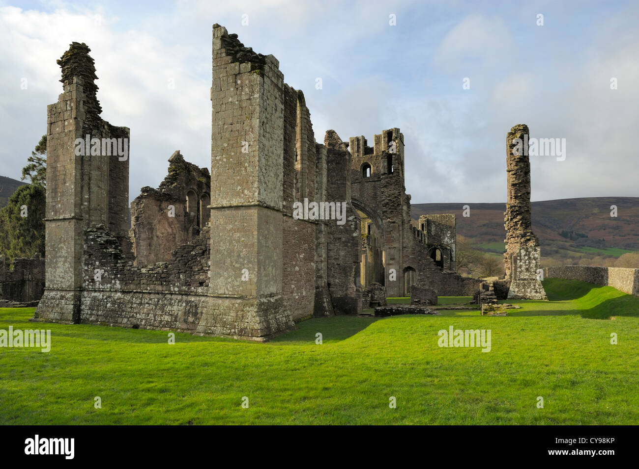 Llanthony Priory Remains Stock Photo Alamy llanthony-priory-remains-stock-photo-alamy