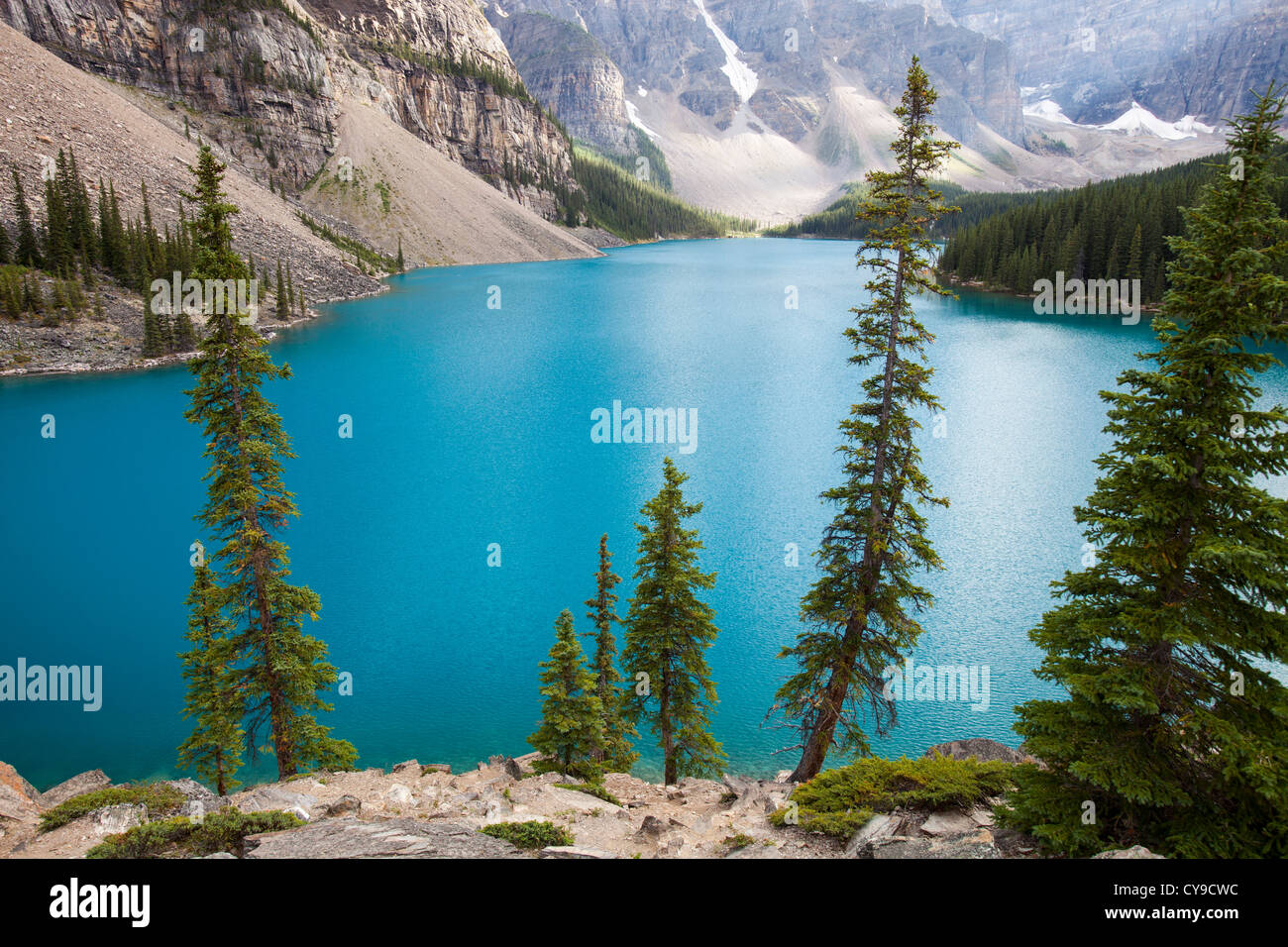 Moraine Lake in the Canadian Rockies is one of the most picturesque ...