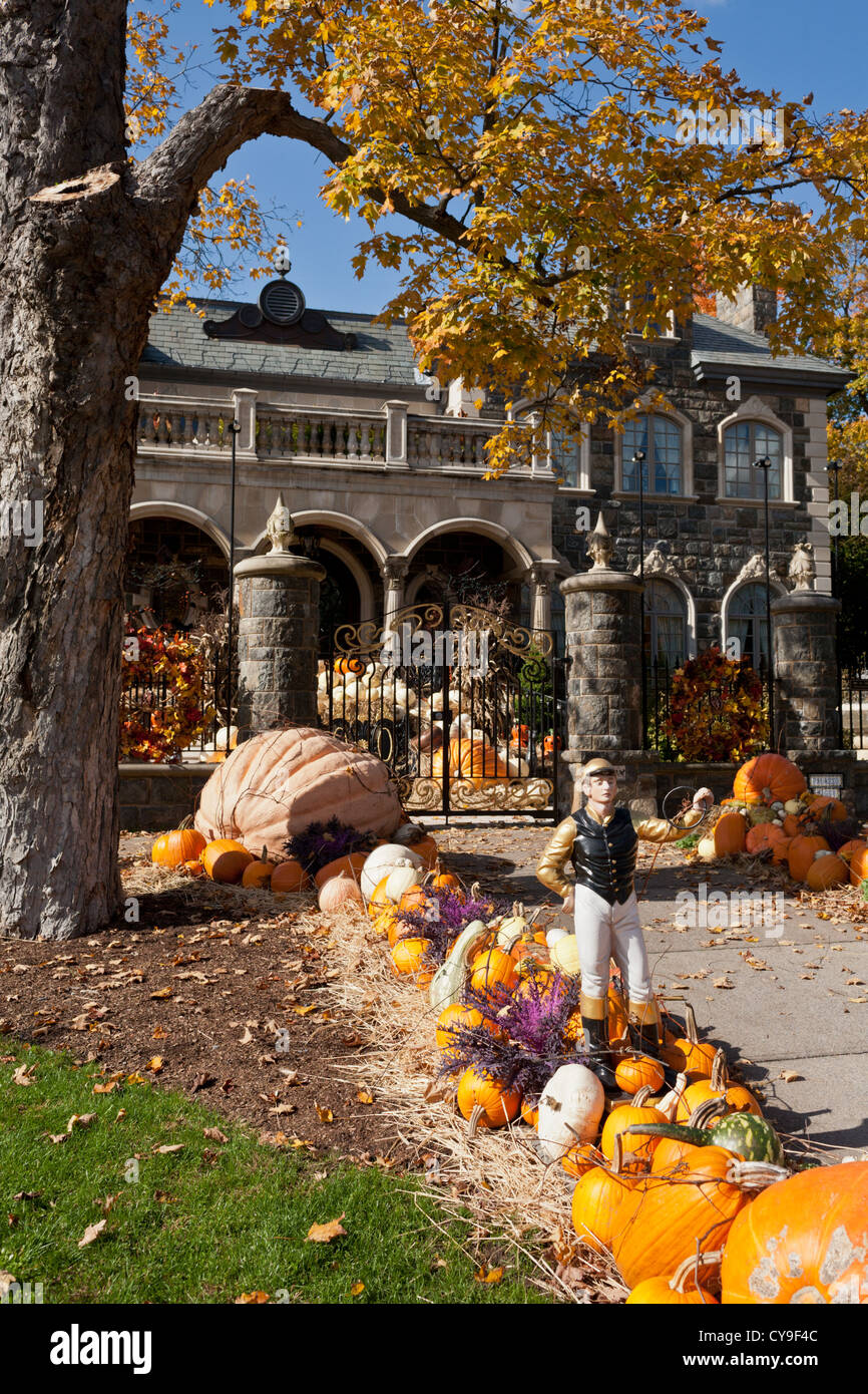 A mansion decorated with pumpkins for Halloween, Saratoga Springs, New