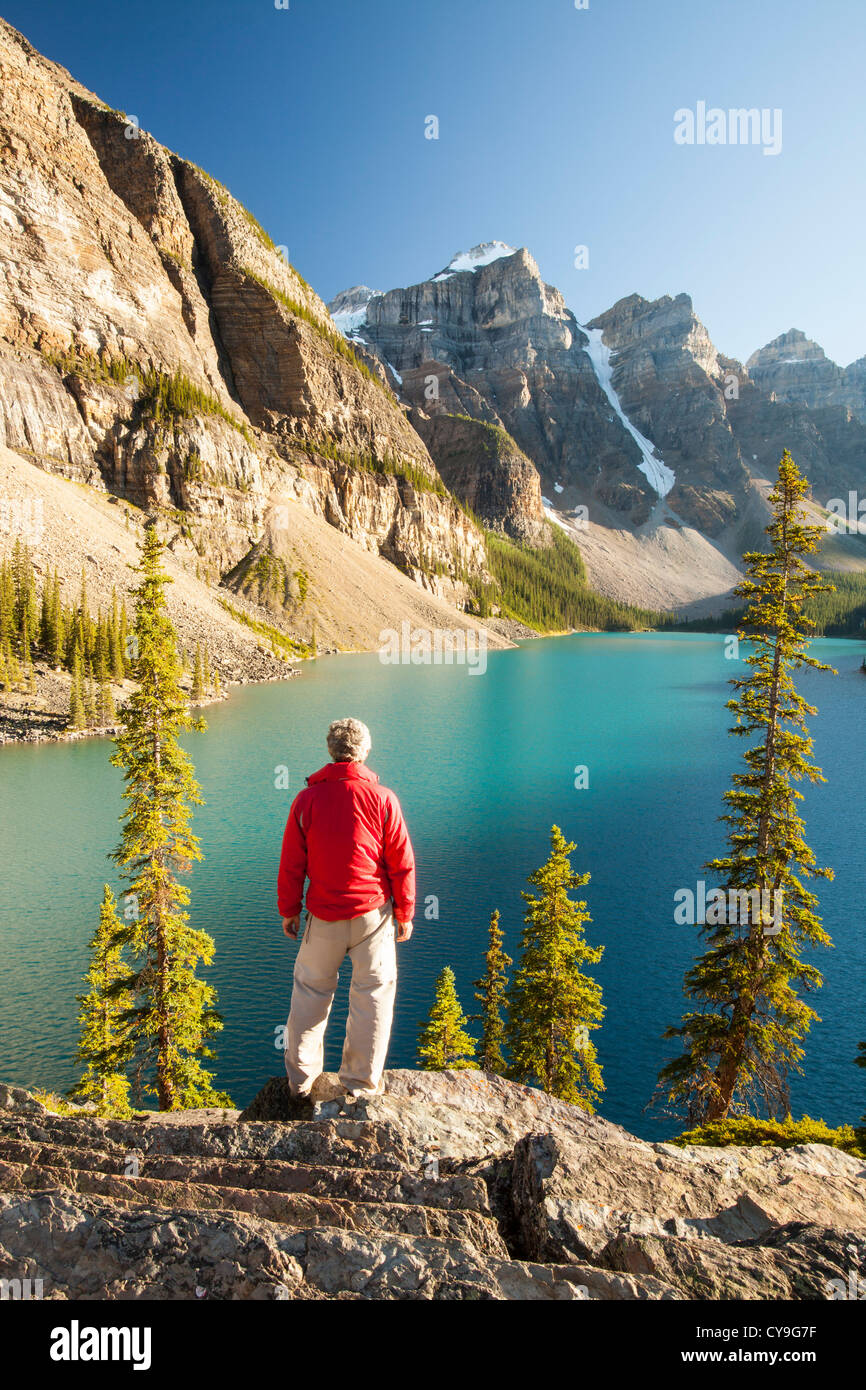 Moraine Lake in the Canadian Rockies is one of the most picturesque ...