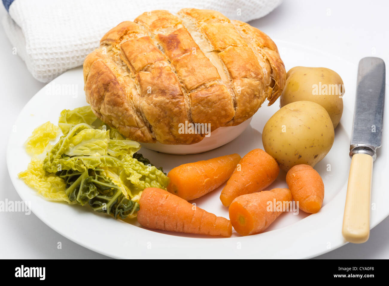 Steak and Ale Pie Carrots, Cabbage and Potatoes Stock Photo Alamy