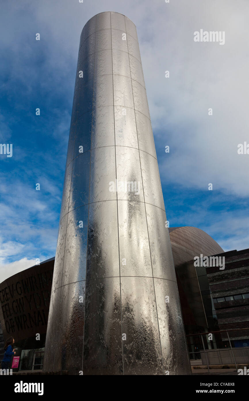 Roald Dahl Plaza with Stainless steel water features, pedestrian precinct, Cardiff Bay, Wales, UK. Stock Photo