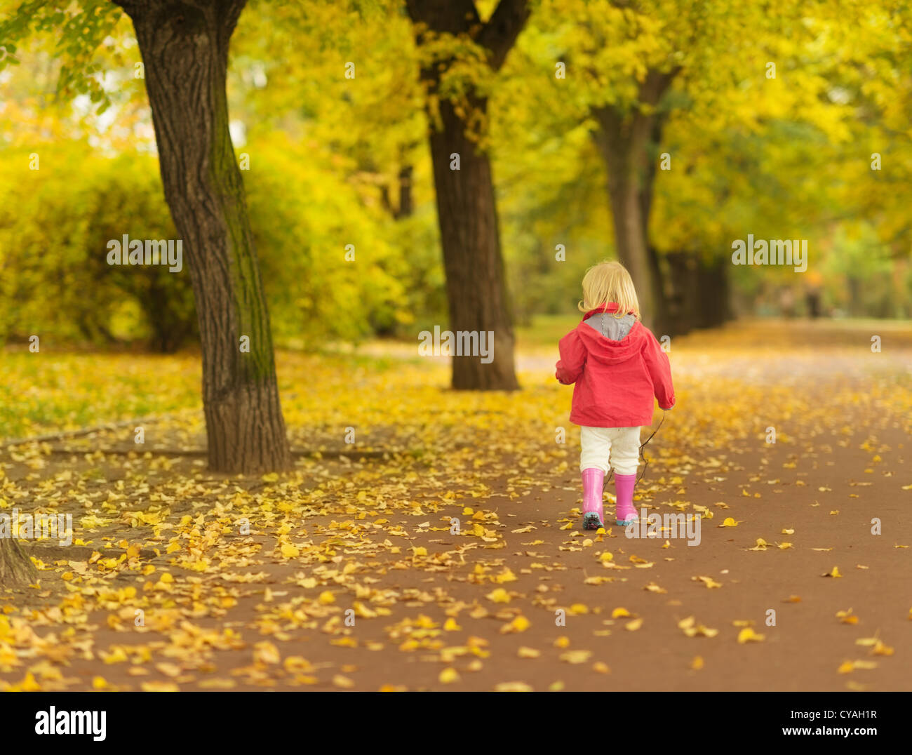 Child Running Fast Rear View Rear view toddler in red hi-res stock photography and images - Alamy