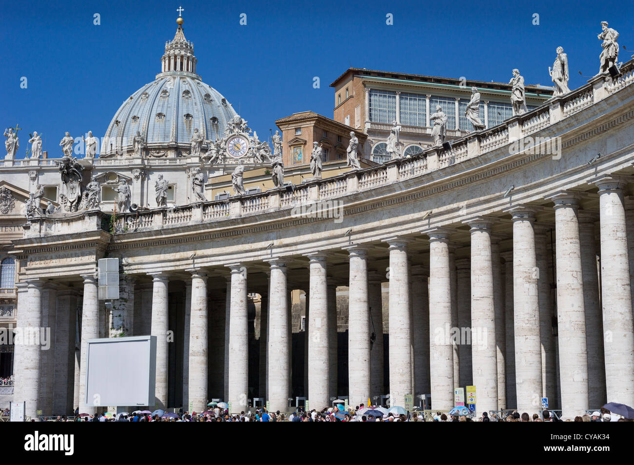 VATICAN ST PETER'S BASILICA Stock Photo - Alamy