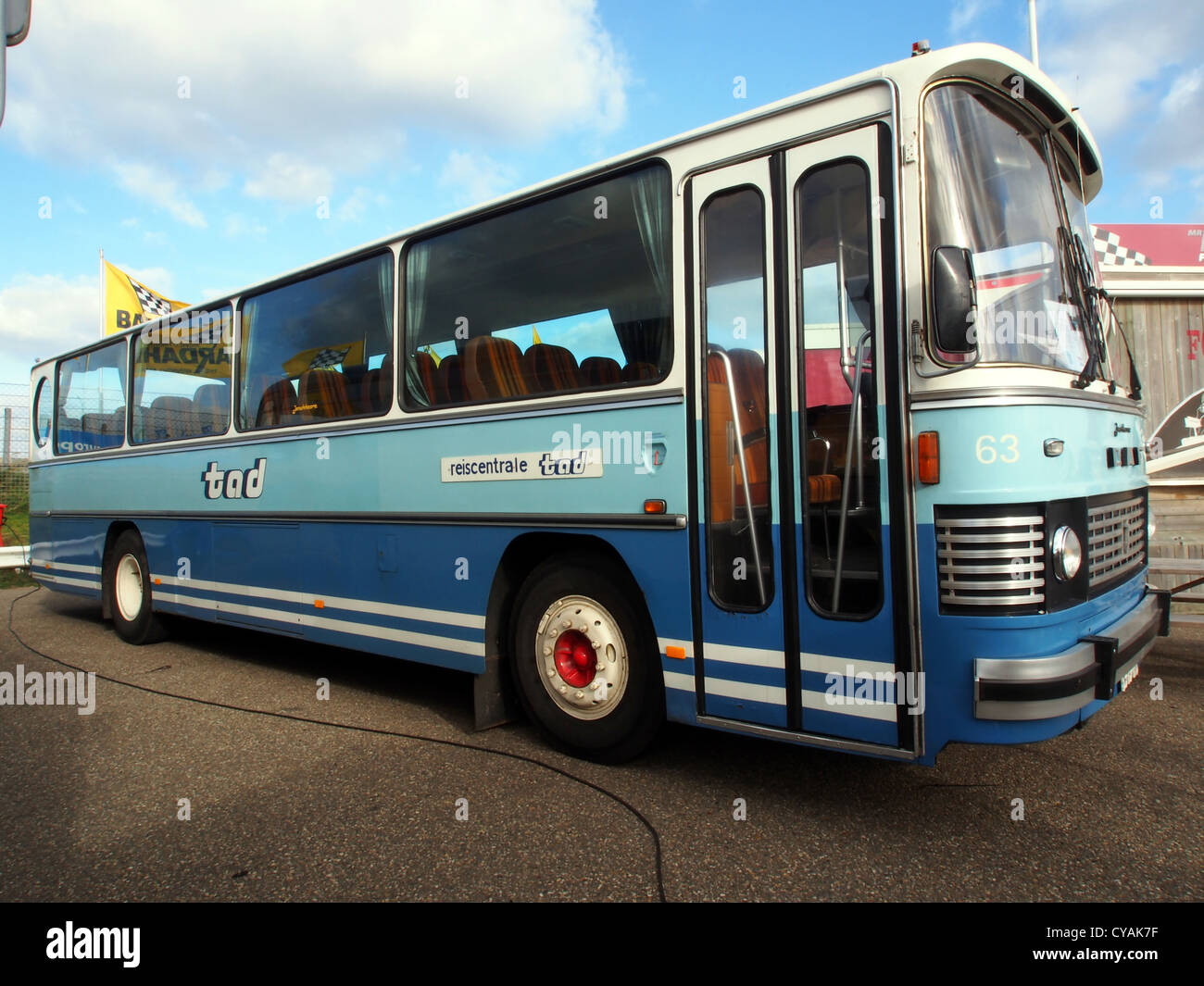 1975 Daf Sb1602dh530 Bus Coach Stock Photo - Alamy