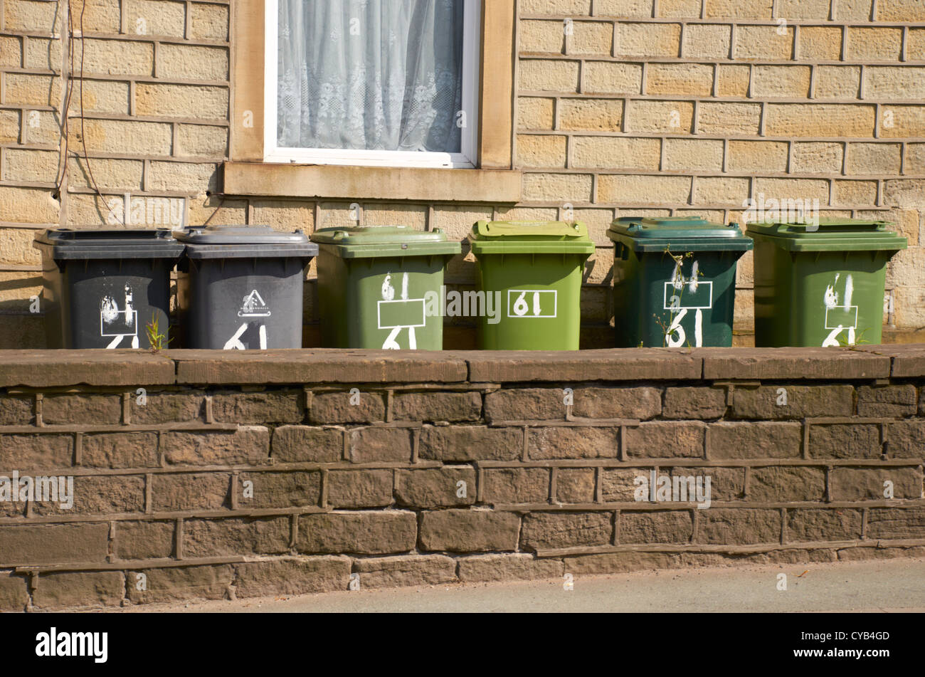 rubbish bins waiting for collection Stock Photo - Alamy