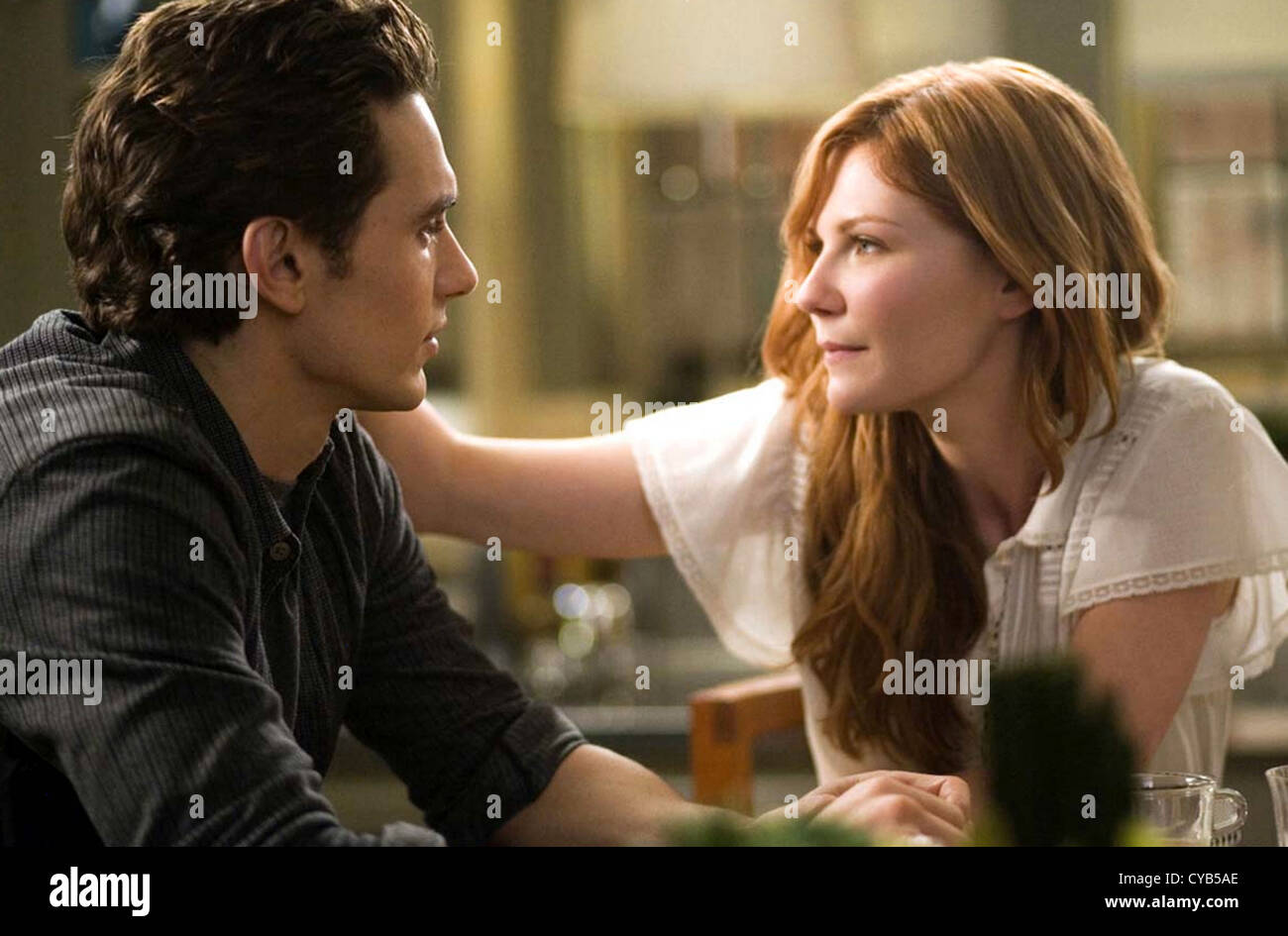 SPIDER-MAN 3 2007 Columbia film with Kirsten Dunst as Mary Jane Watson and  James Franco as Harry Osborn Stock Photo - Alamy