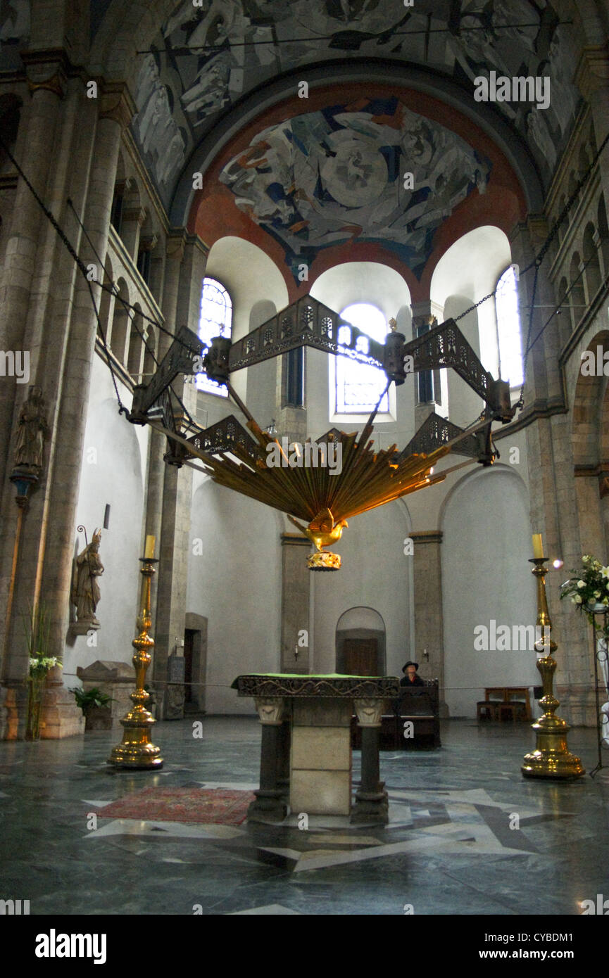 Modern wrought iron altar sculpture, St Aposteln church, Cologne, Köln, Nordrhein-Westfalen, Germany Stock Photo