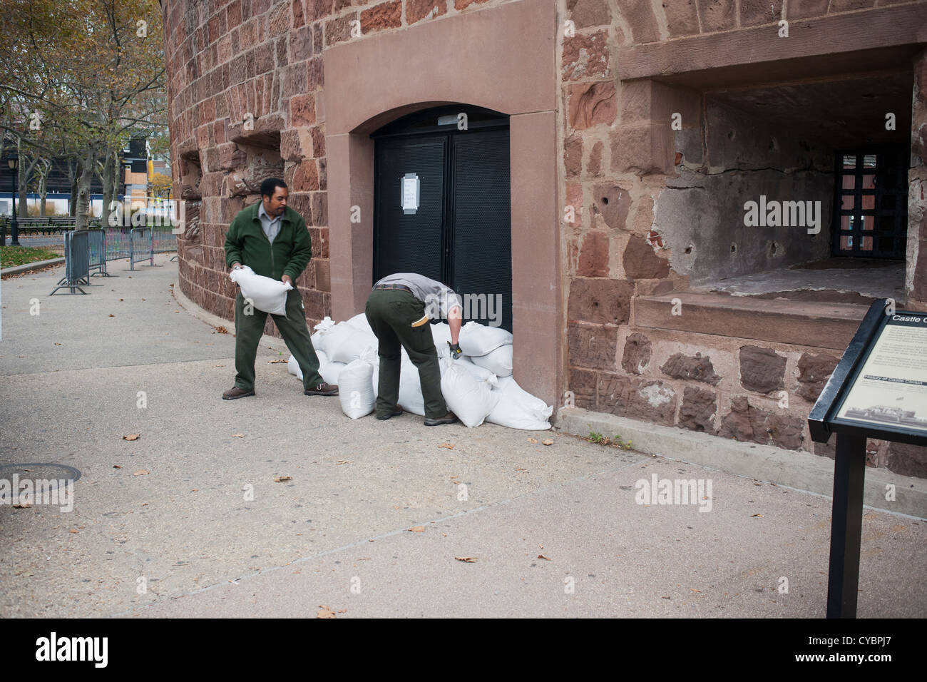 National Parks Service employees sandbag Castle Clinton in Battery Park Stock Photo