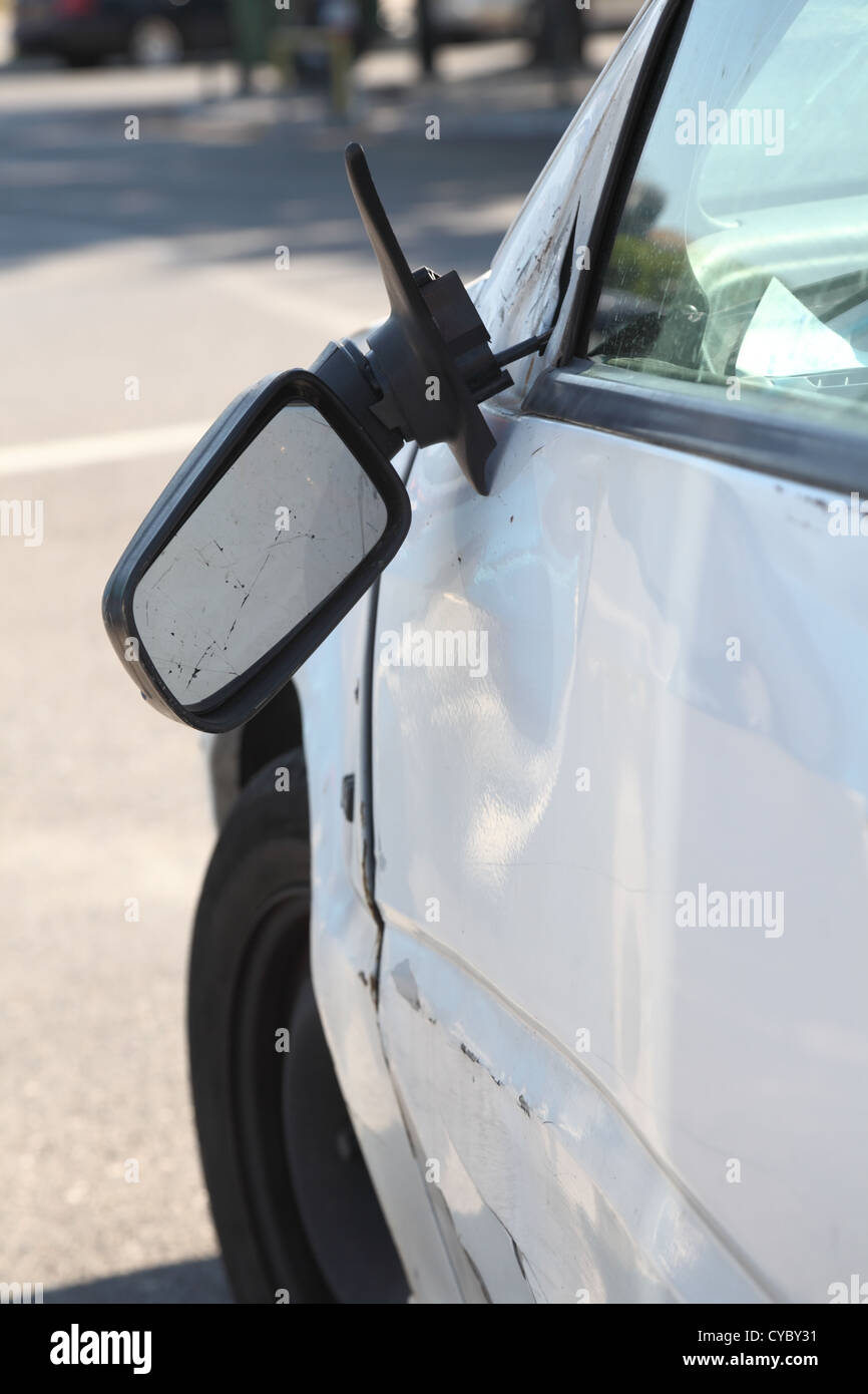 🍒 How to Repair a Broken Rear View Car Mirror (Subaru)➔ Easy