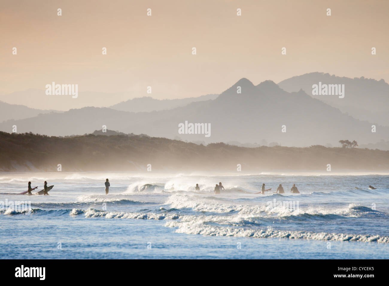 Surf style hi-res stock photography and images - Alamy