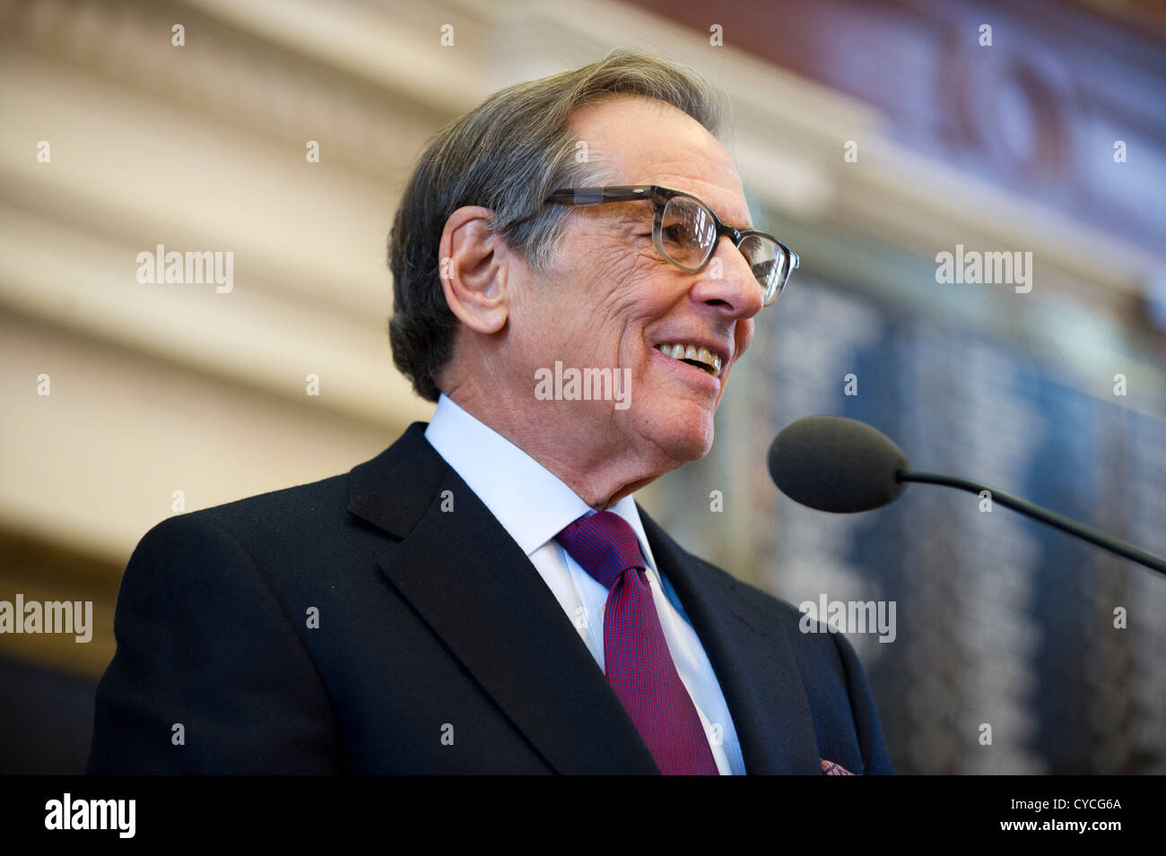 Writer Robert Caro speaks at the 2012 Texas Book Festival about his latest book on Lyndon Johnson, 'The Passage of Power' Stock Photo