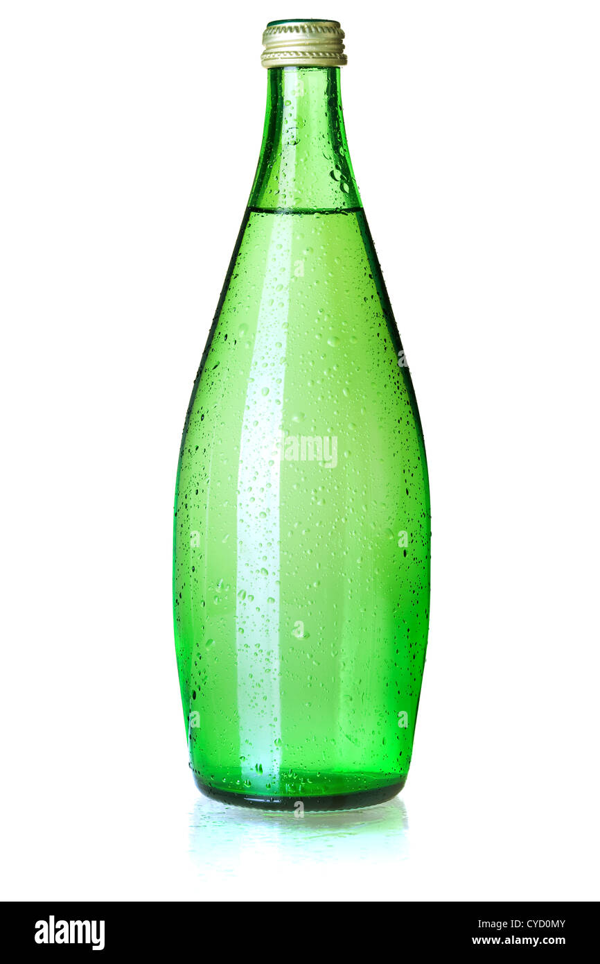 https://c8.alamy.com/comp/CYD0MY/glass-bottle-of-soda-water-with-water-drops-isolated-on-white-background-CYD0MY.jpg