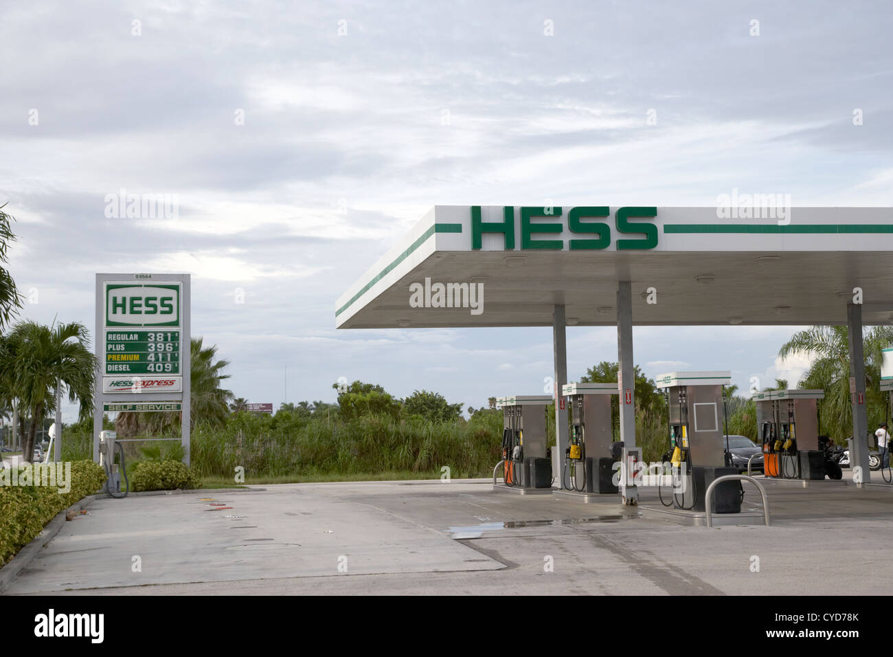 Gas station chain hires stock photography and images Alamy