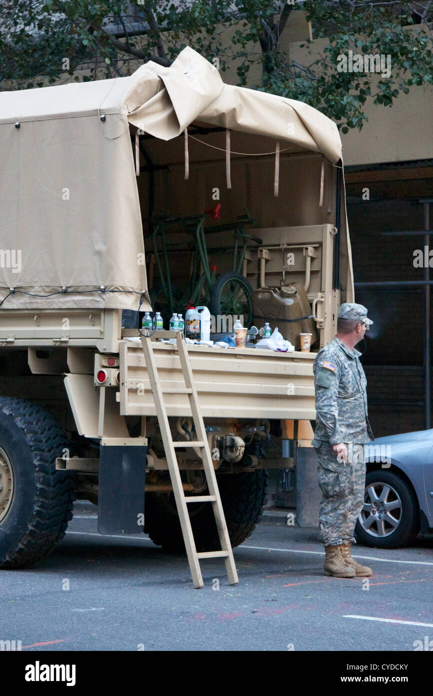 Looting soldiers hires stock photography and images Alamy