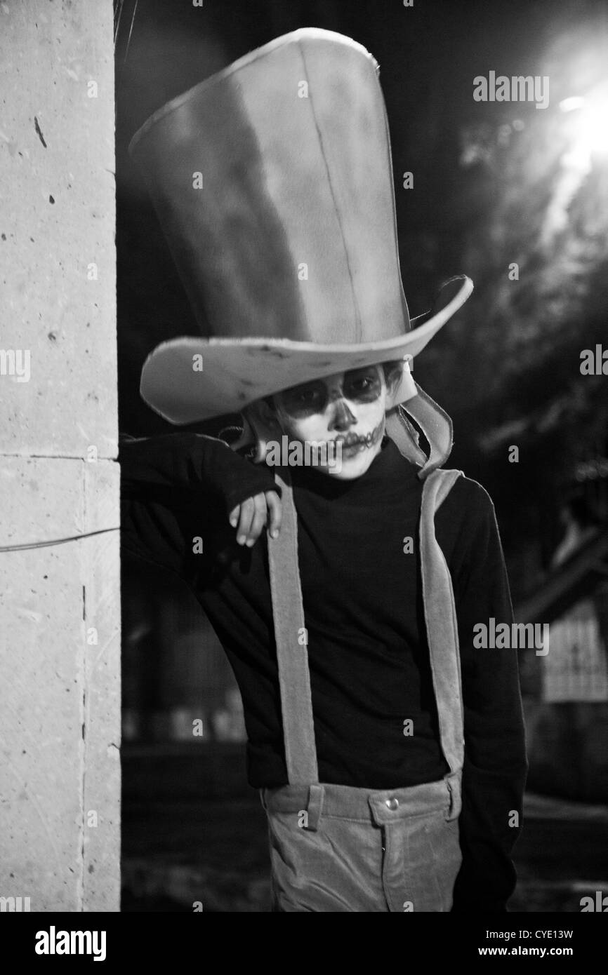 Dia de muertos celebrations Black and White Stock Photos & Images - Alamy