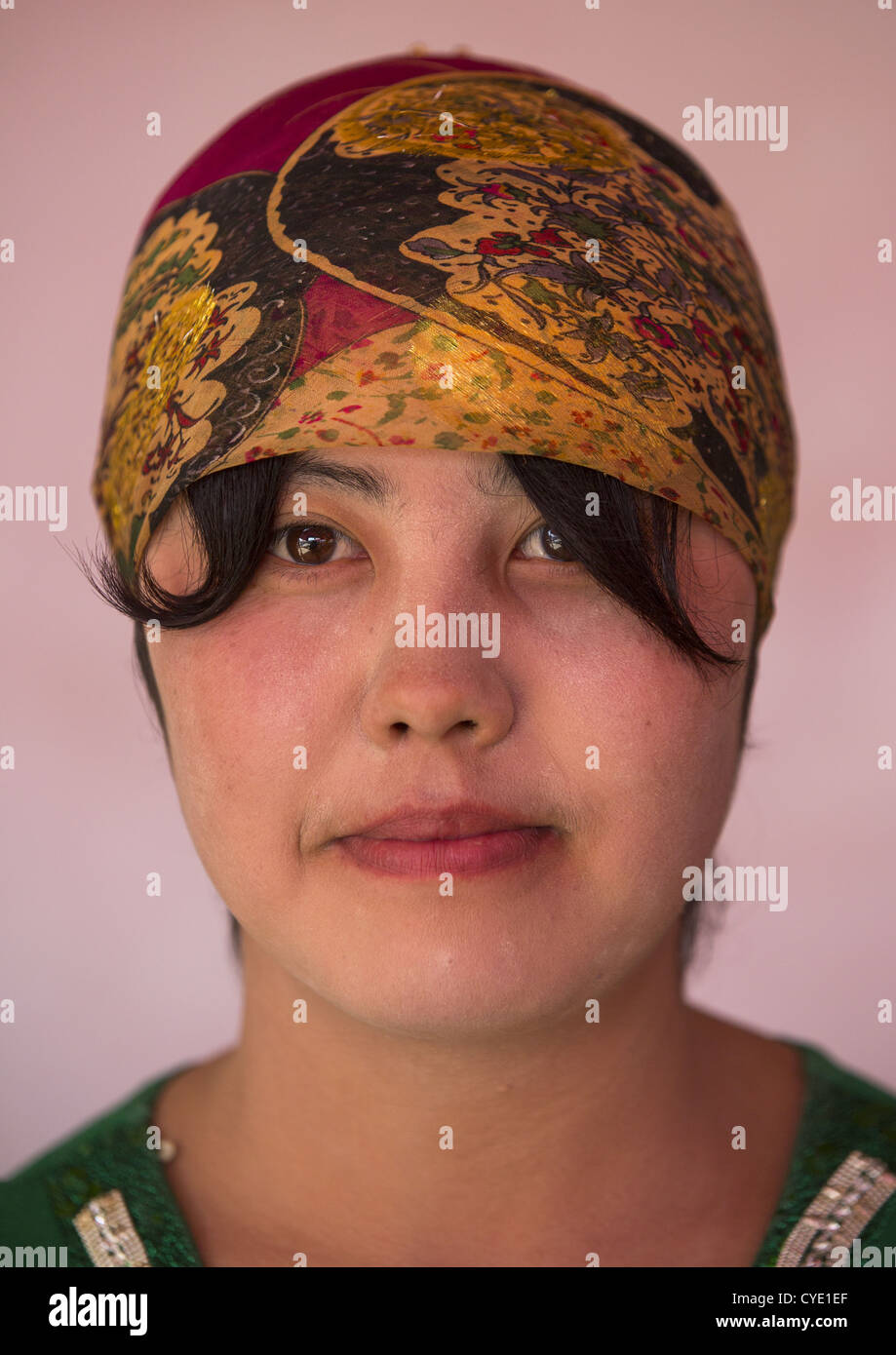 Young Uyghur Woman Opal Village Market Xinjiang Uyghur