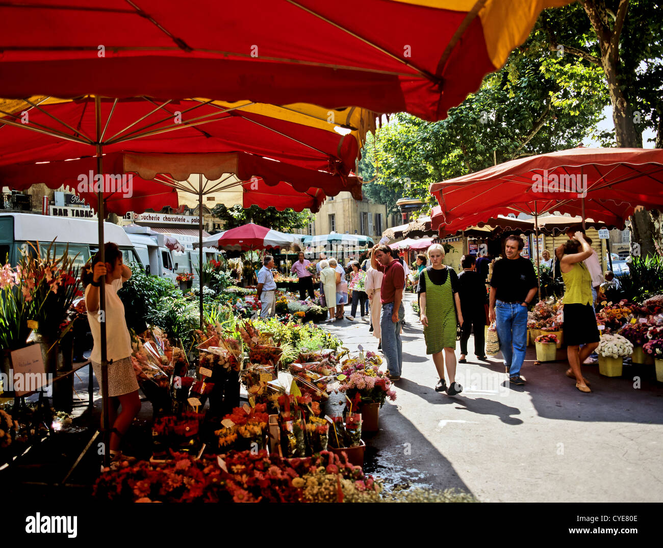 Aix en provence market hi-res stock photography and images - Alamy