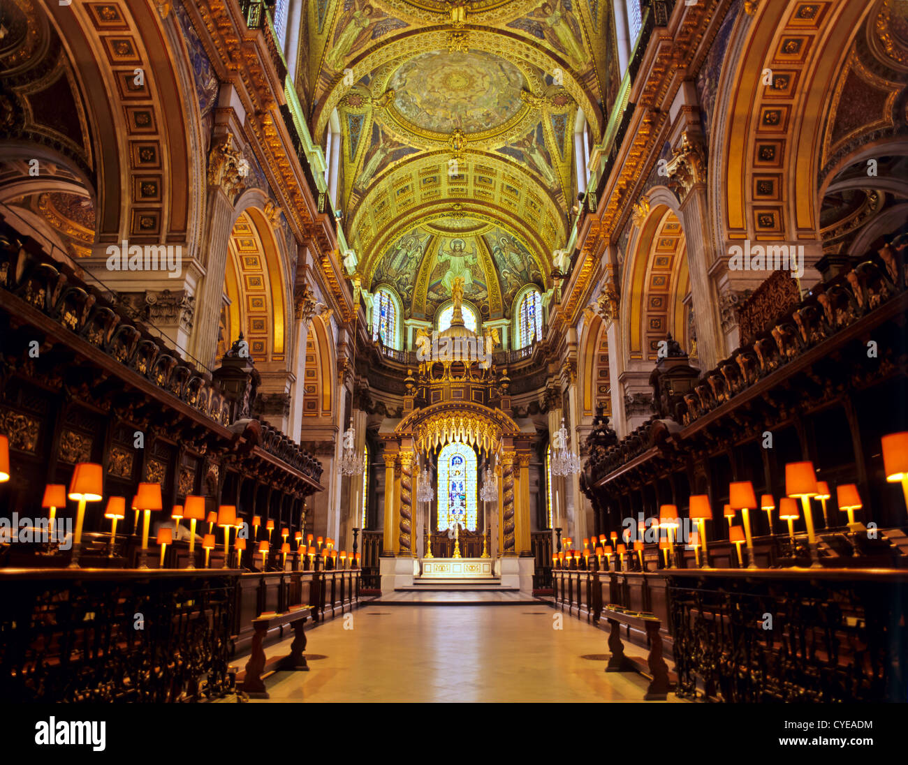8388. The Choir, St Paul's Cathedral, London, England, Europe Stock Photo