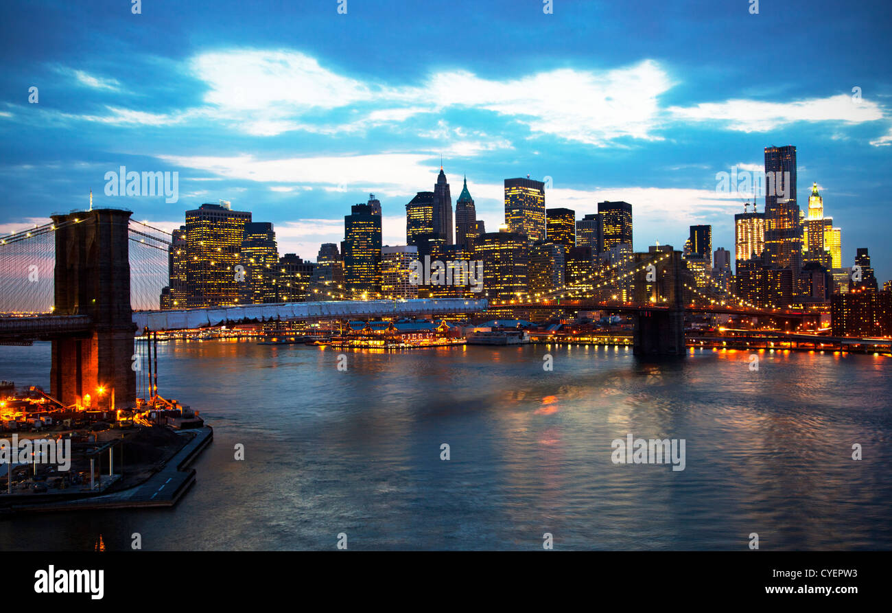 Brooklyn bridge at sunset Stock Photo Alamy