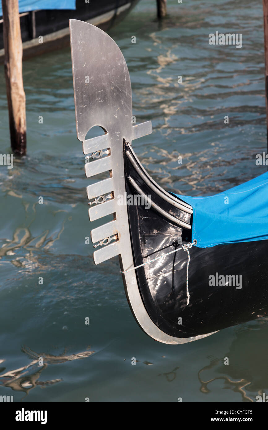 Gondola ferro hi-res stock photography and images - Alamy