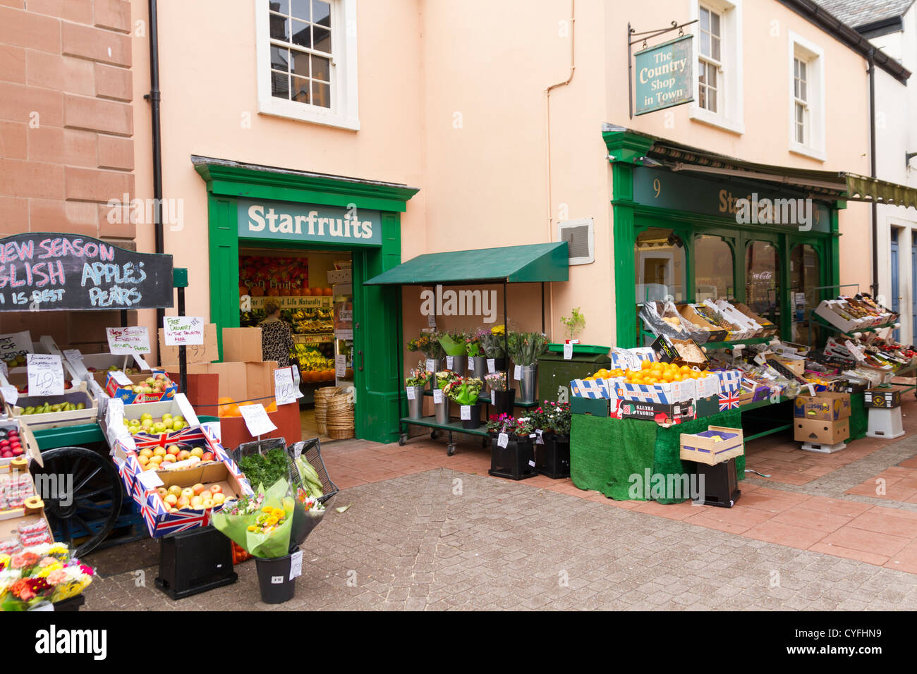 Shops and buildings in Penrith Cumbria Stock Photo Alamy