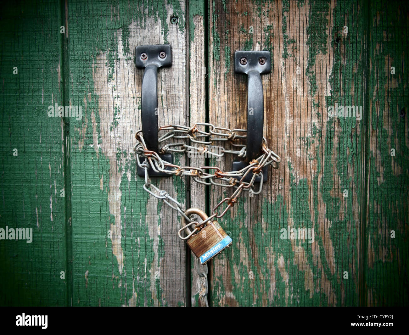 Locked barn door hi-res stock photography and images - Alamy