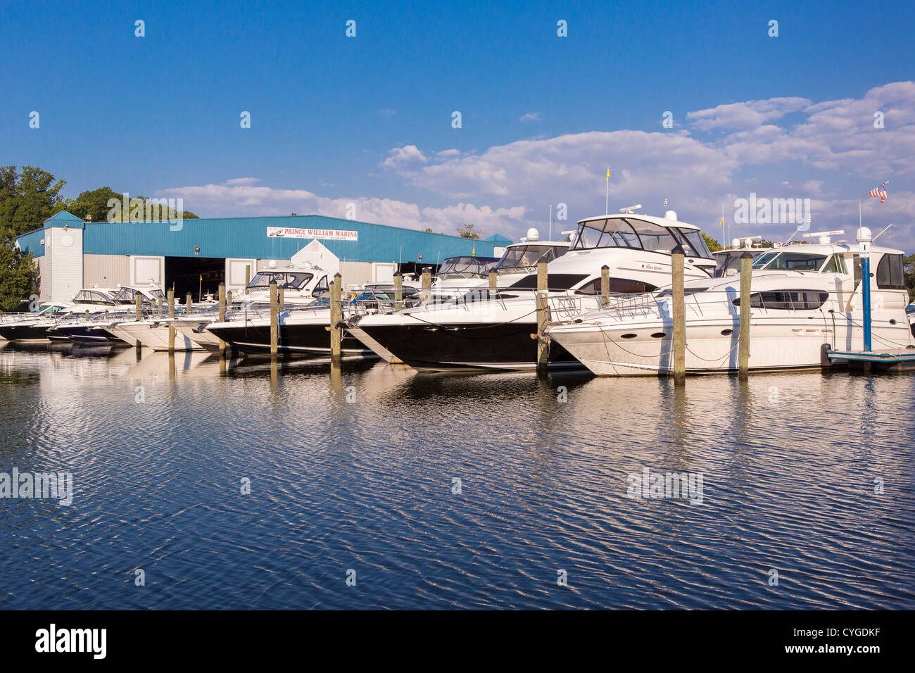 OCCOQUAN, VIRGINIA, USA Pleasure boats at marina on Occoquon River
