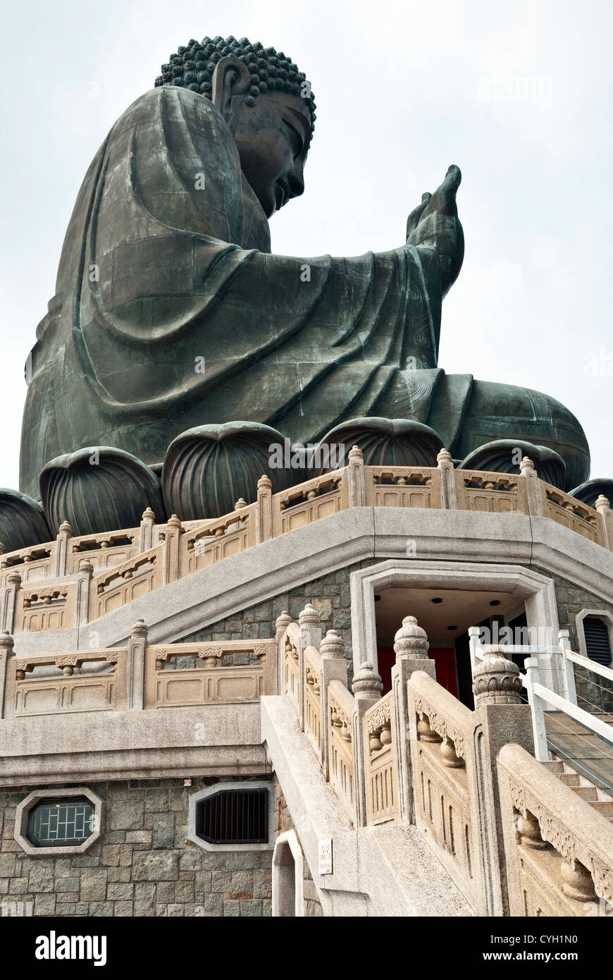 Tian Tan Buddha on lotus throne, Lantau Island, Hong Kong Stock Photo