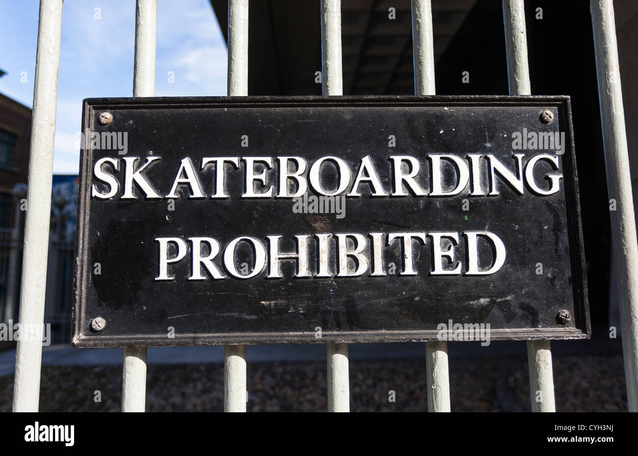 Skateboarding Prohibited sign, Temple Bar, Dublin, Ireland Stock Photo