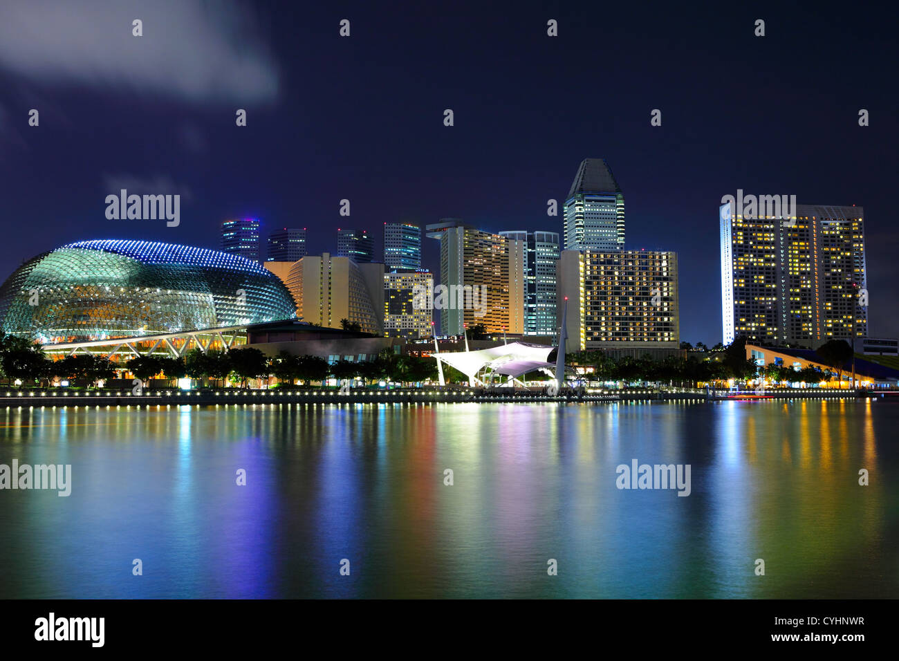 cityscape of Singapore at night Stock Photo - Alamy