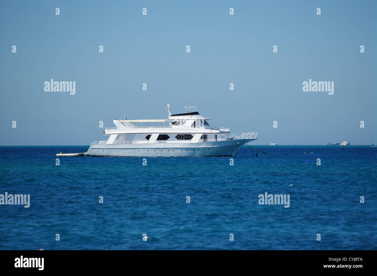 a white yacht in the red sea Stock Photo - Alamy