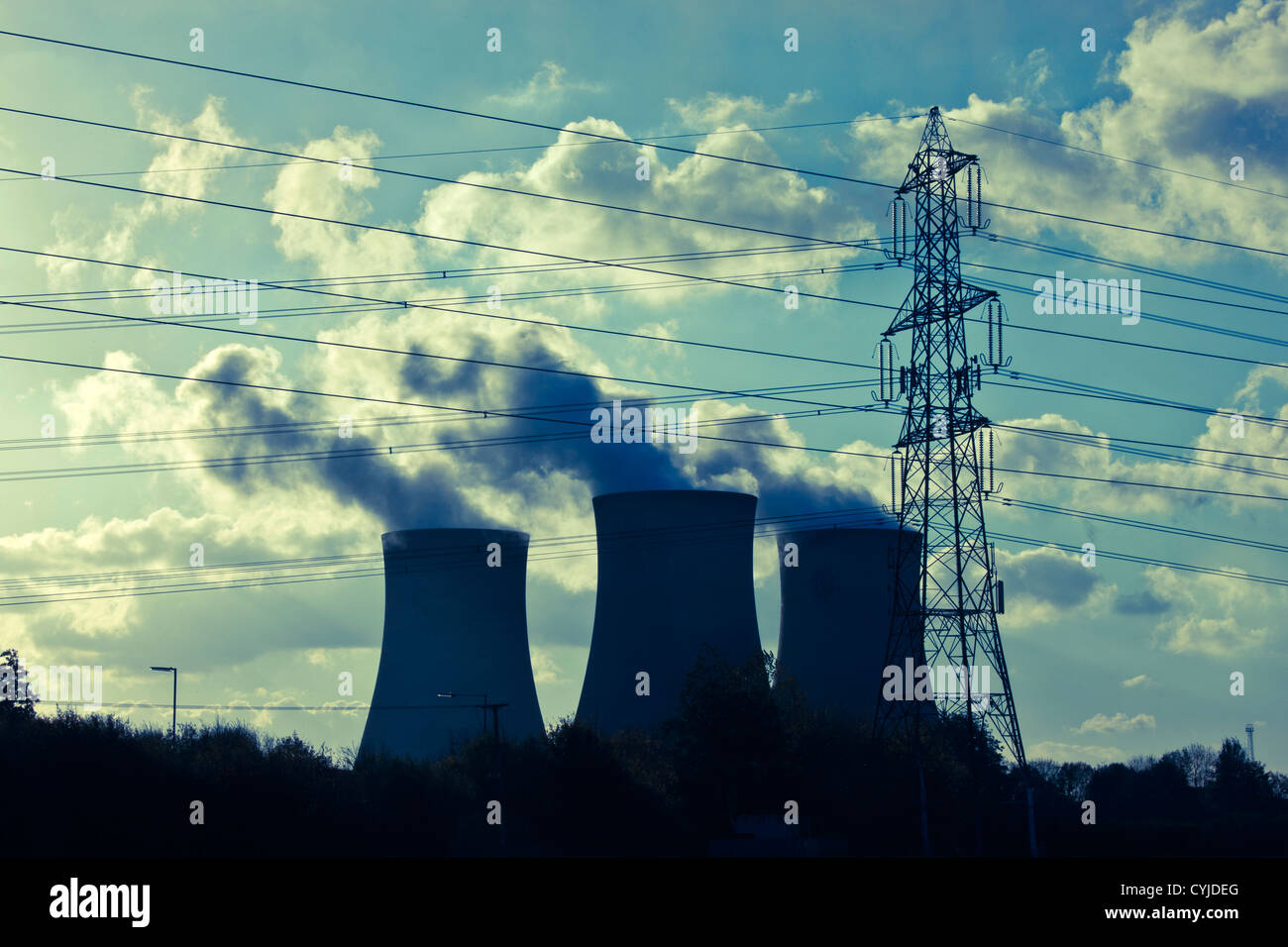 cooling towers and electricity pylons at coal fired power station in England Stock Photo