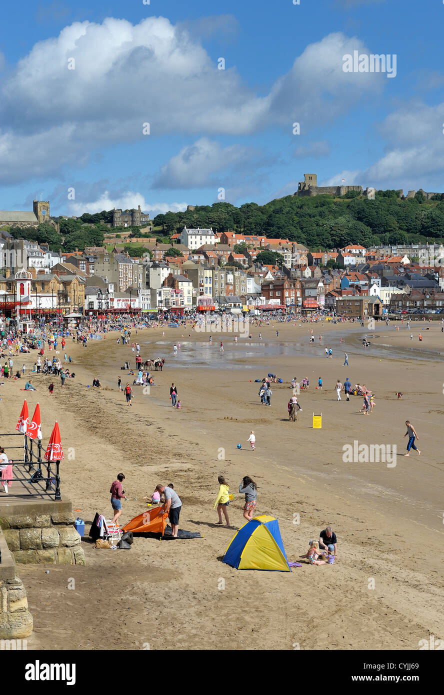 Scarborough Beach North Yorkshire England Uk Stock Photo Alamy scarborough-beach-north-yorkshire-england-uk-stock-photo-alamy