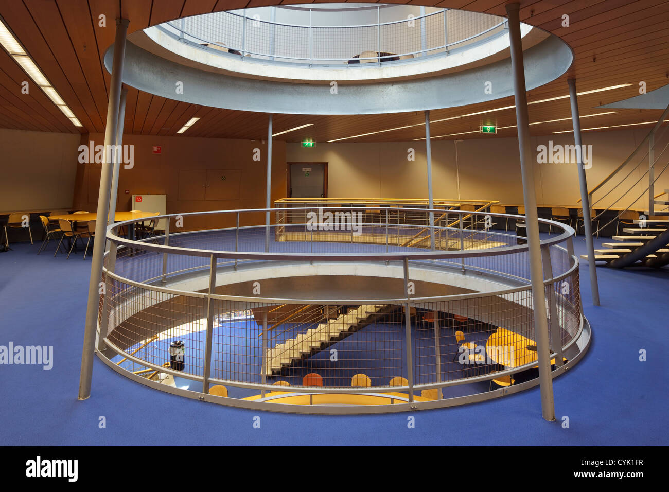 TU Delft Library, Delft, Netherlands. Architect: Mecanoo Architecten, 1997.  Higher level study area with cone and lightwell Stock Photo - Alamy