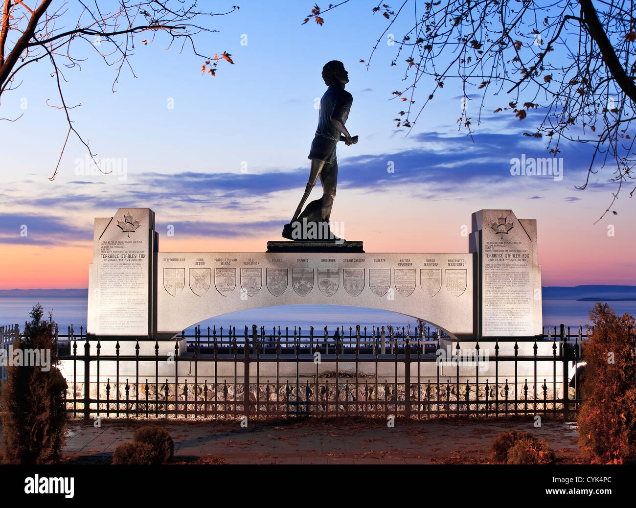 Terry Fox memorial statue, Thunder Bay, Ontario, Canada Stock Photo