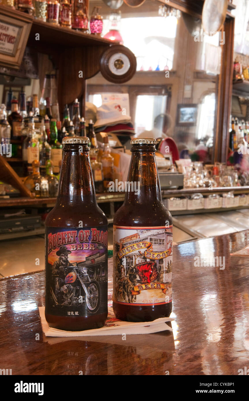 The bucket of blood pub hires stock photography and images Alamy