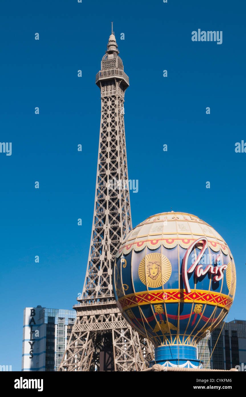 The Paris Hotel Las Vegas from above showing the Eiffel Tower and  Mongolfier Balloon Stock Photo - Alamy