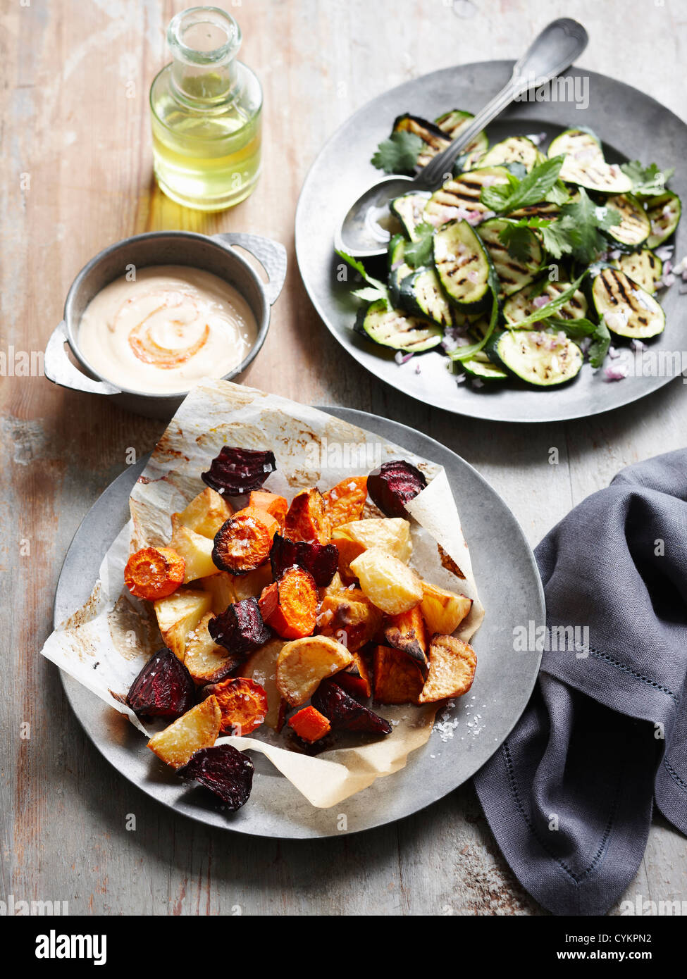 Sauce plates hires stock photography and images Alamy