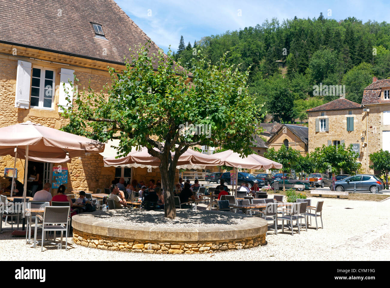 Cafe in the village square at Le BuissondeCadouin, a village in the