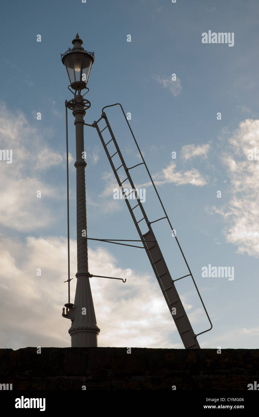 Cast iron column hi-res stock photography and images - Alamy