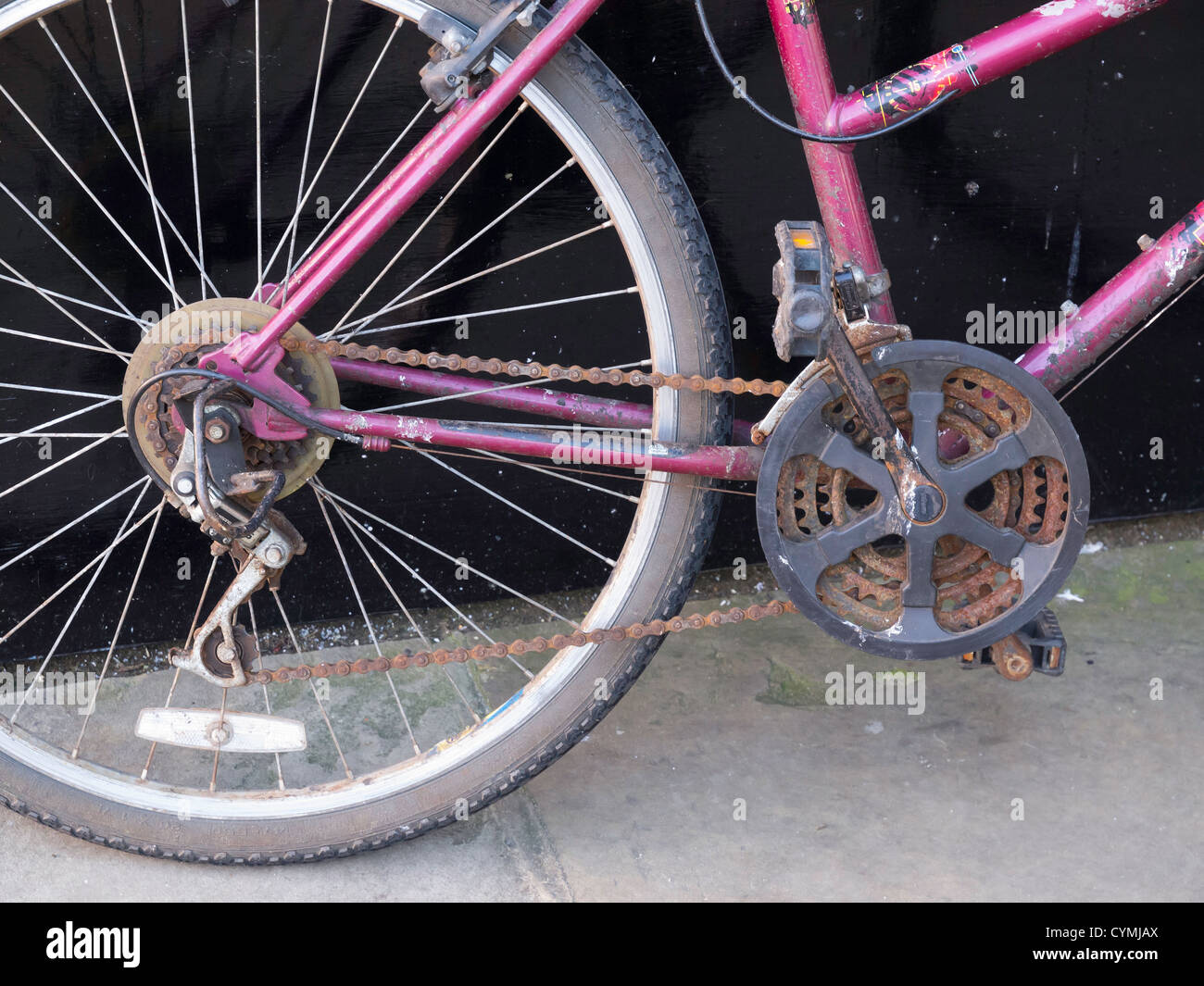Noisy bike chain hotsell